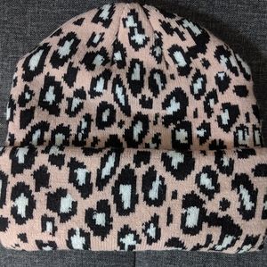 🆕Animal print beanie